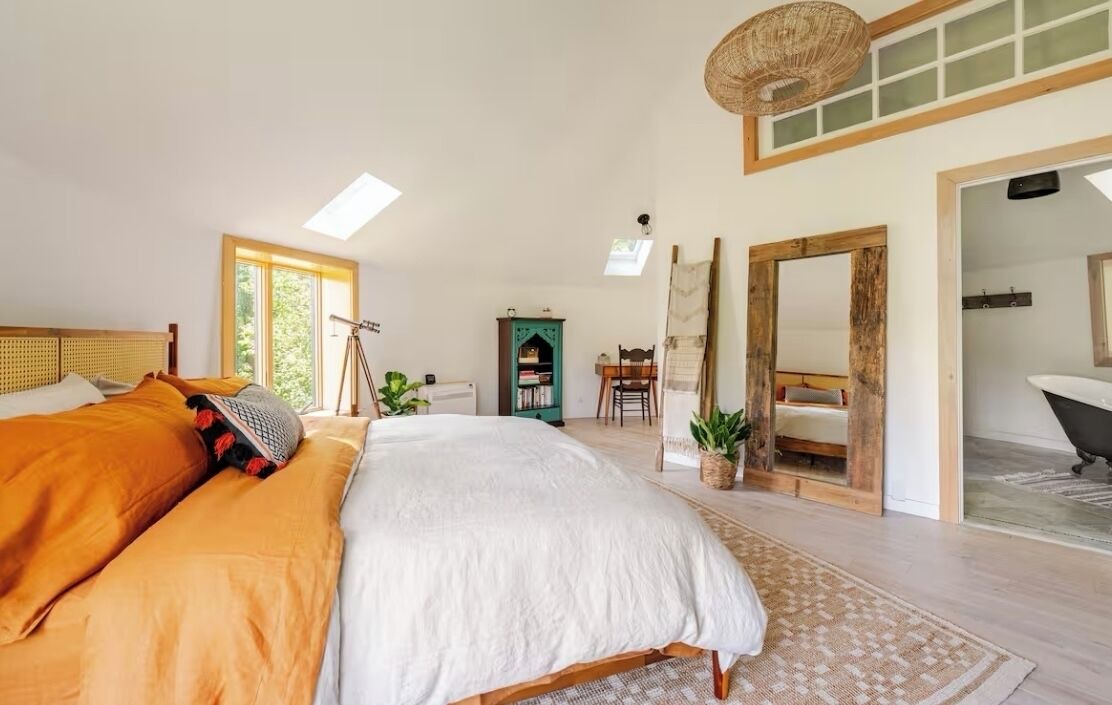 Photo of Bedroom in Willow