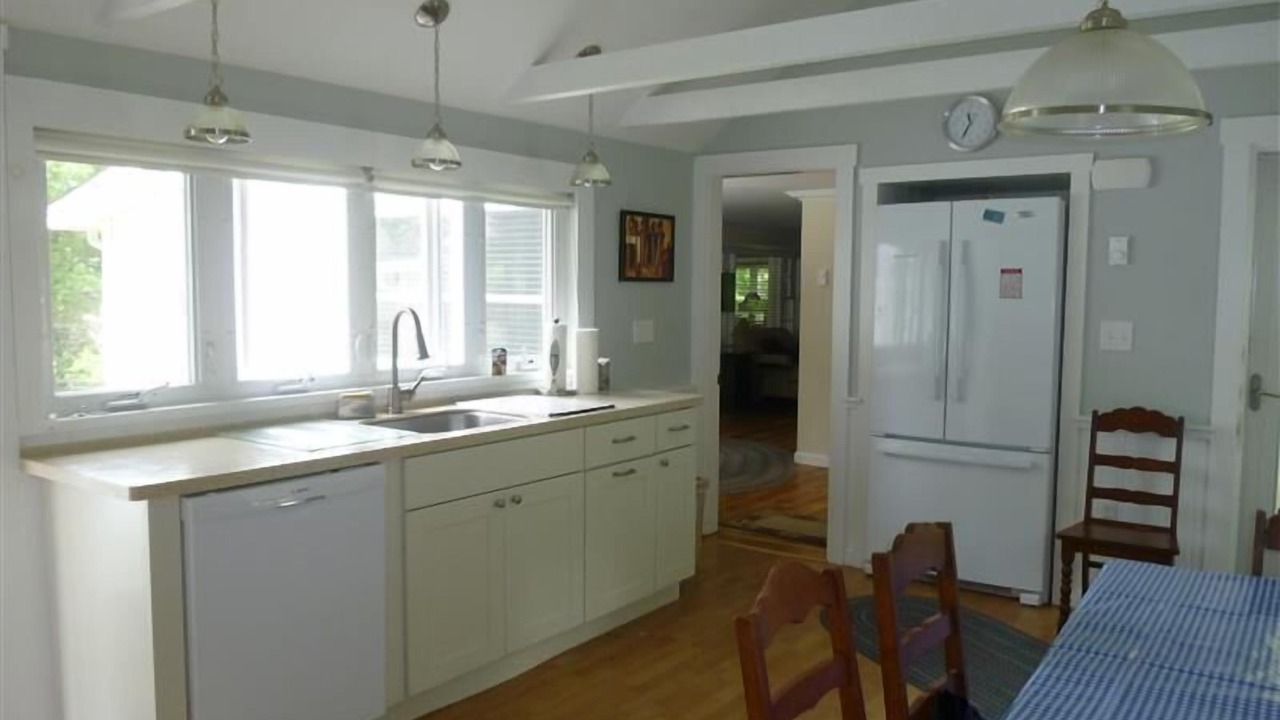 Photo of Kitchen in Moultonborough