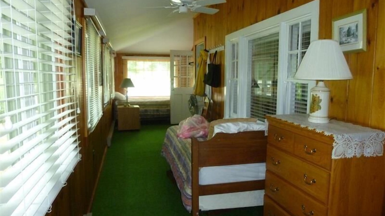 Photo of Bedroom in Moultonborough