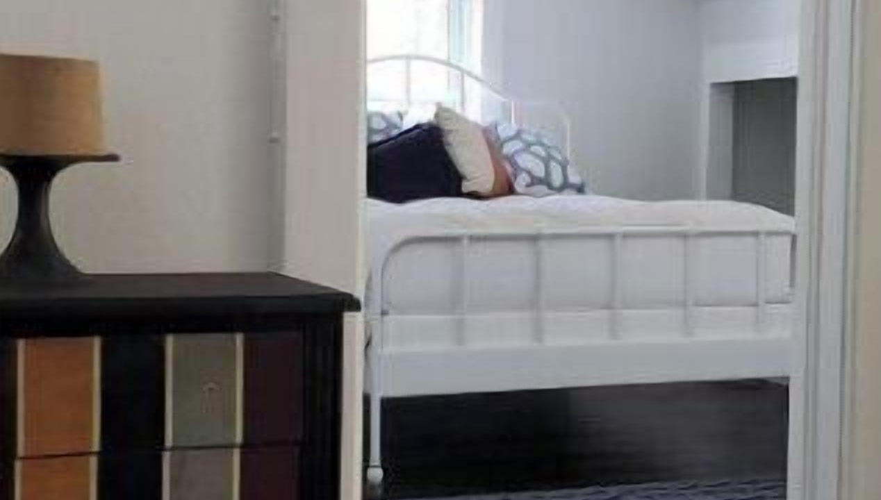 Photo of Bedroom in Woodbury