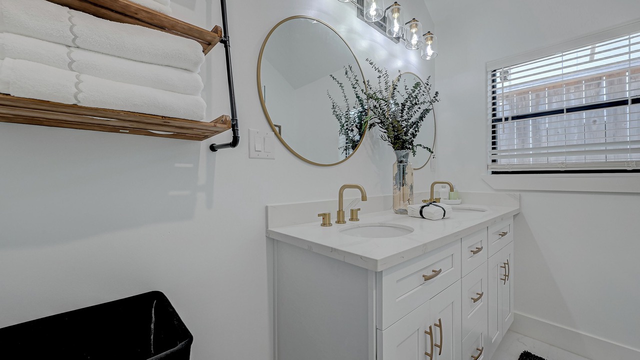 Photo of Bathroom in Bellaire