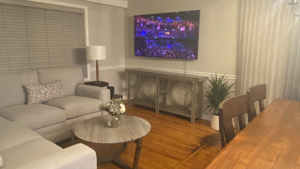 Photo of Livingroom in Williamsville