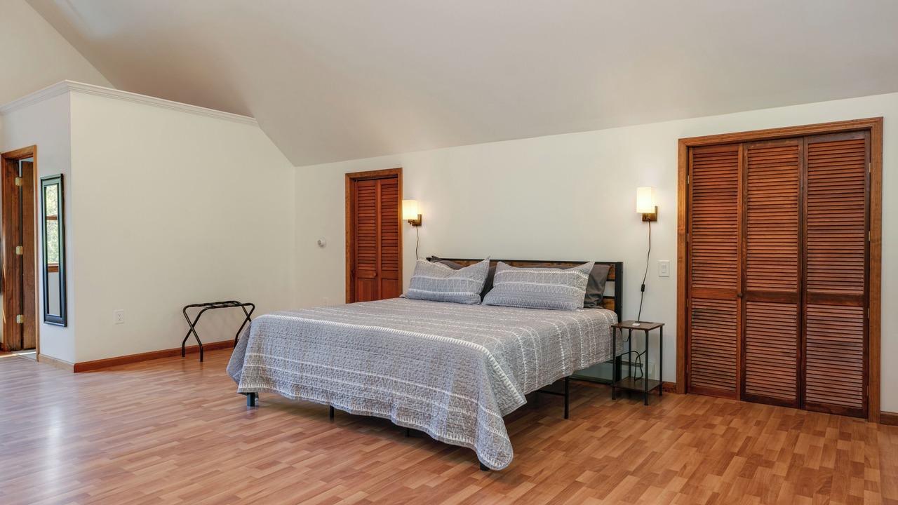 Photo of Bedroom in Corning