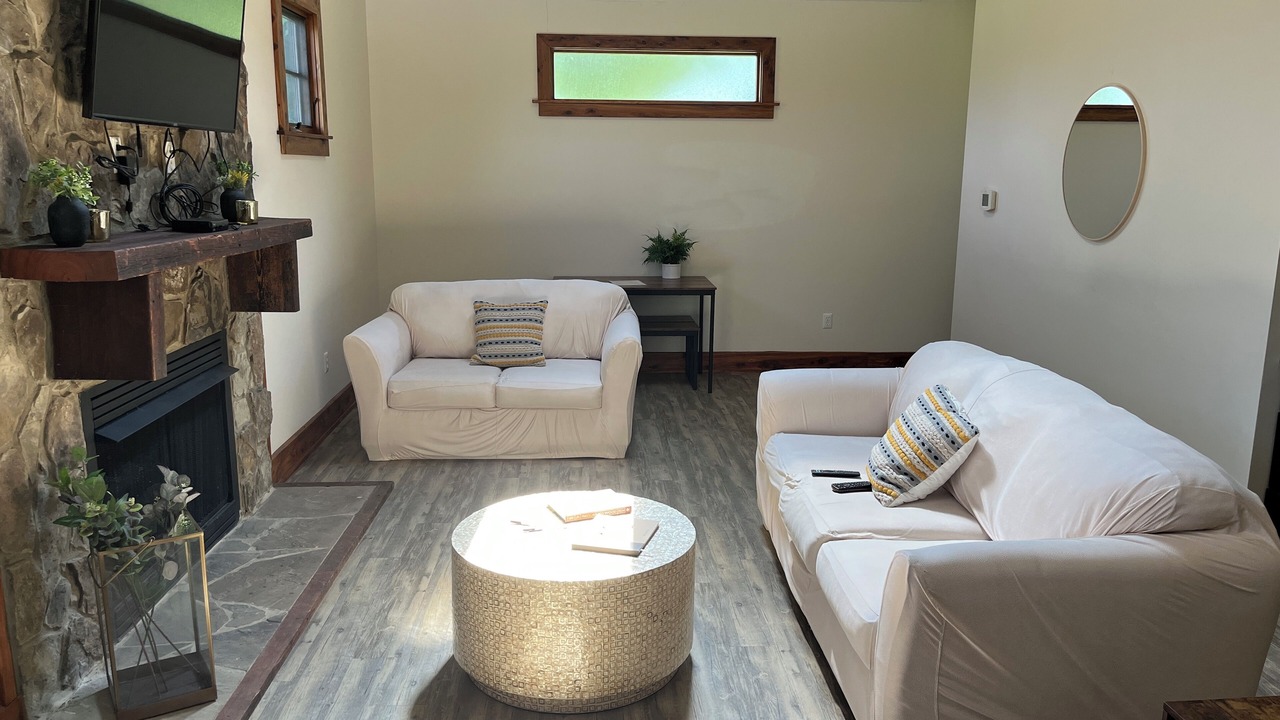 Photo of Livingroom in Evington