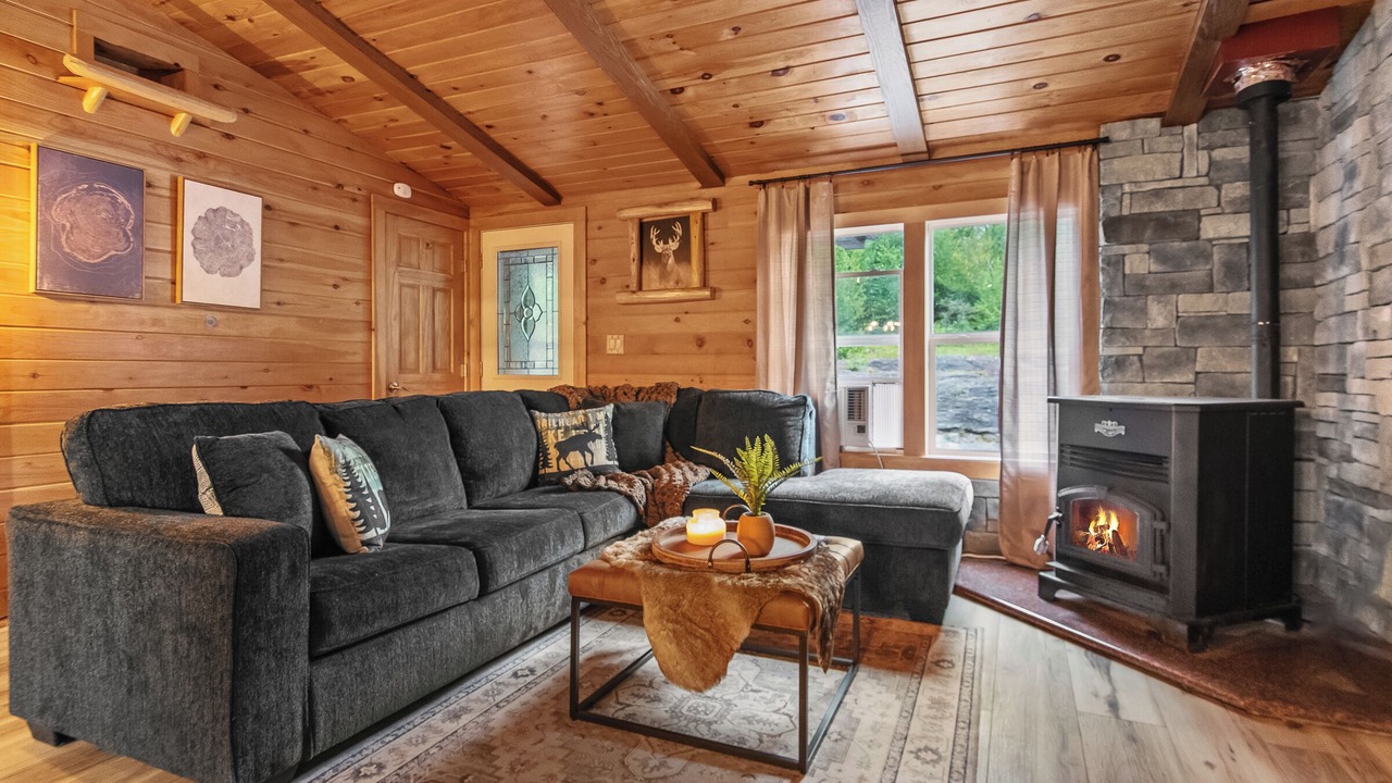 Photo of Livingroom in Bloomville