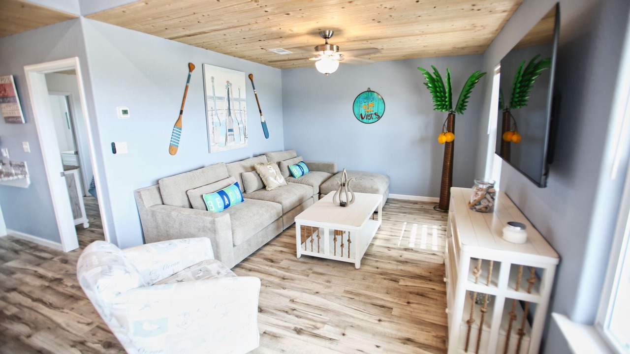 Photo of Bedroom in Surfside Beach