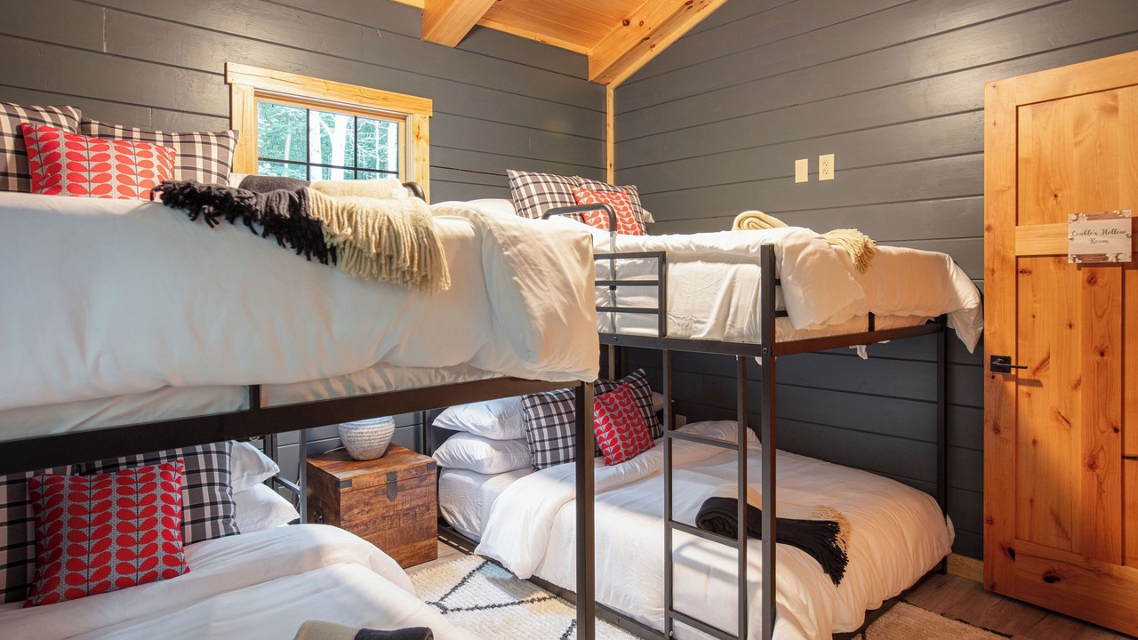 Photo of Bedroom in Carbon Hill