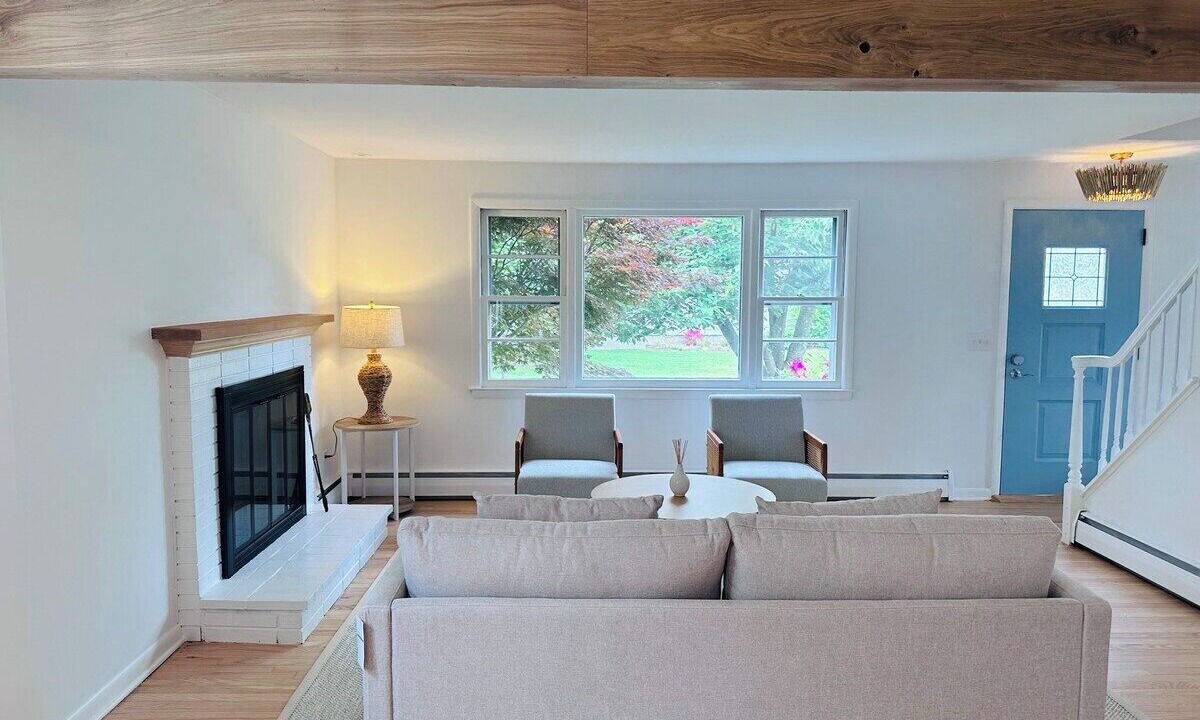 Photo of Livingroom in Fairfield