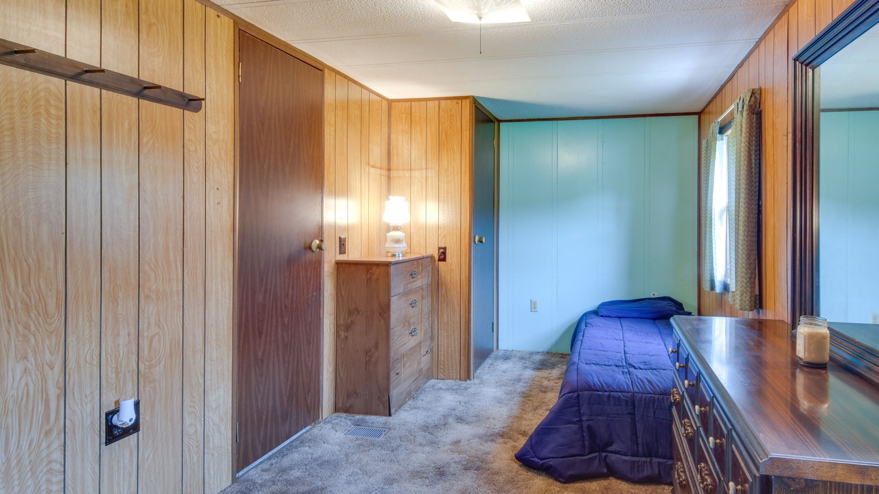 Photo of Bedroom in Eldred