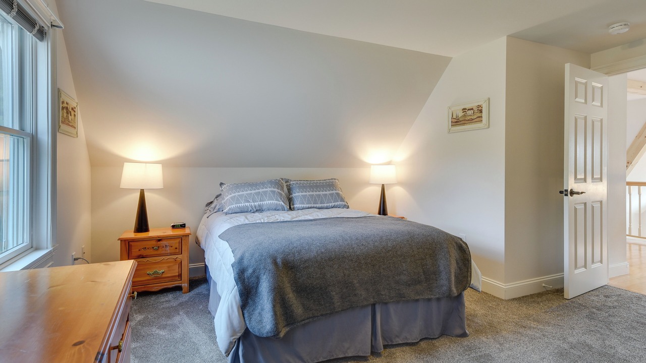 Photo of Bedroom in East Calais