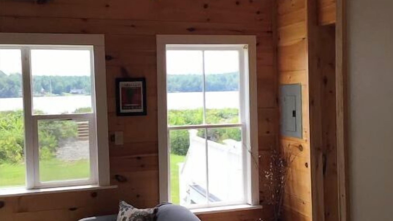 Photo of Livingroom in Concord