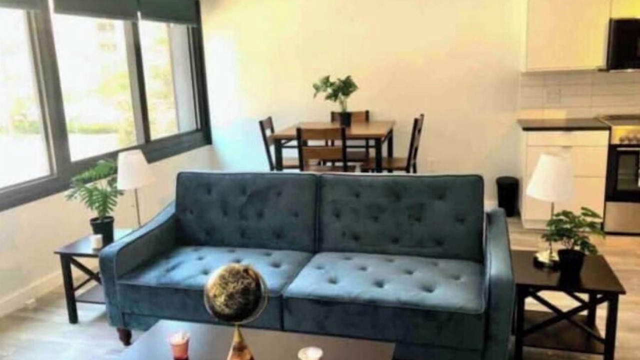Photo of Livingroom in Downtown