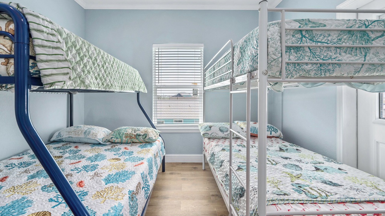Photo of Bedroom in Surfside Beach
