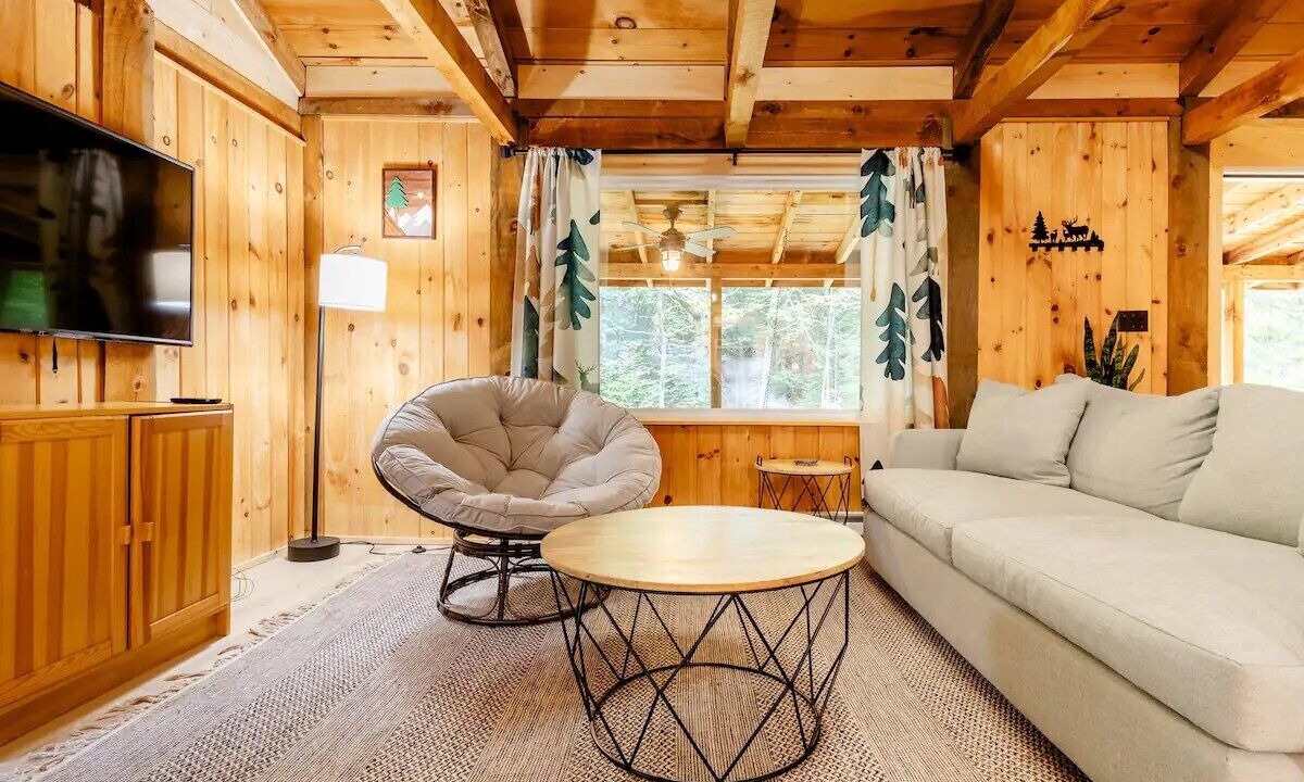 Photo of Livingroom in Northville