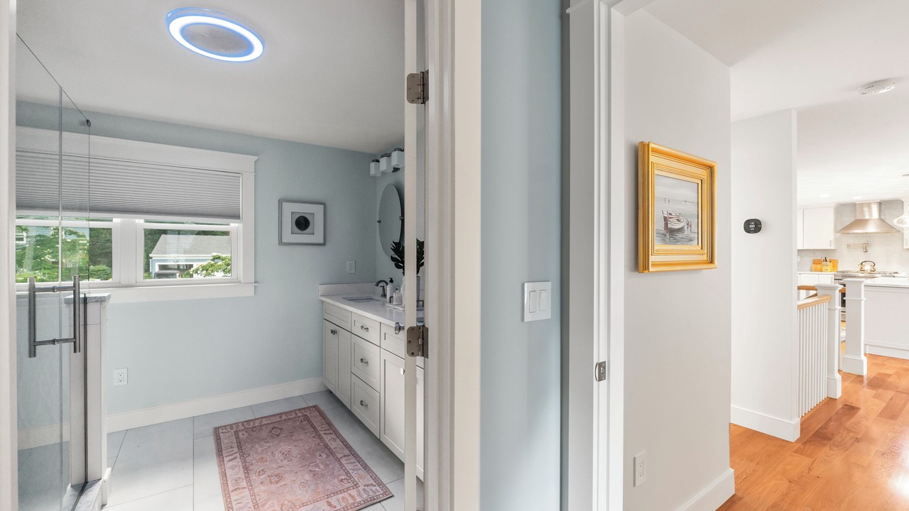 Photo of Bathroom in York Harbor