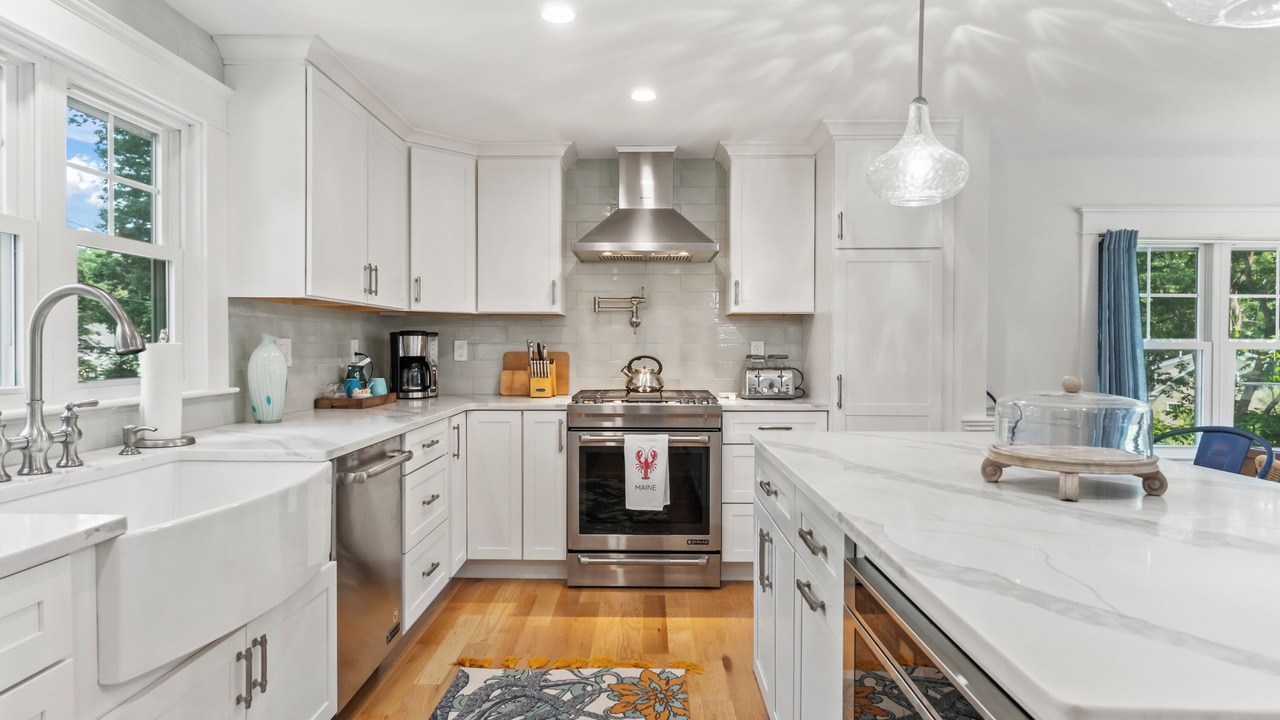 Photo of Kitchen in York Harbor