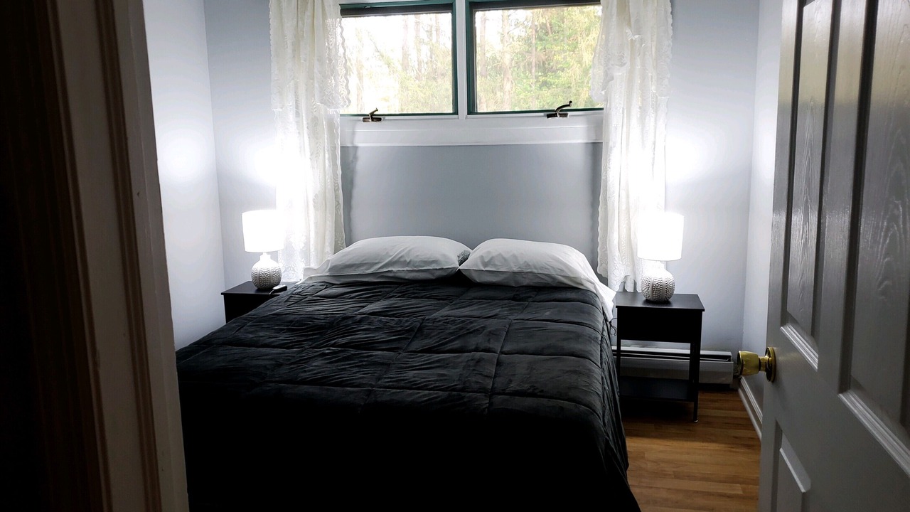 Photo of Bedroom in Saratoga Springs