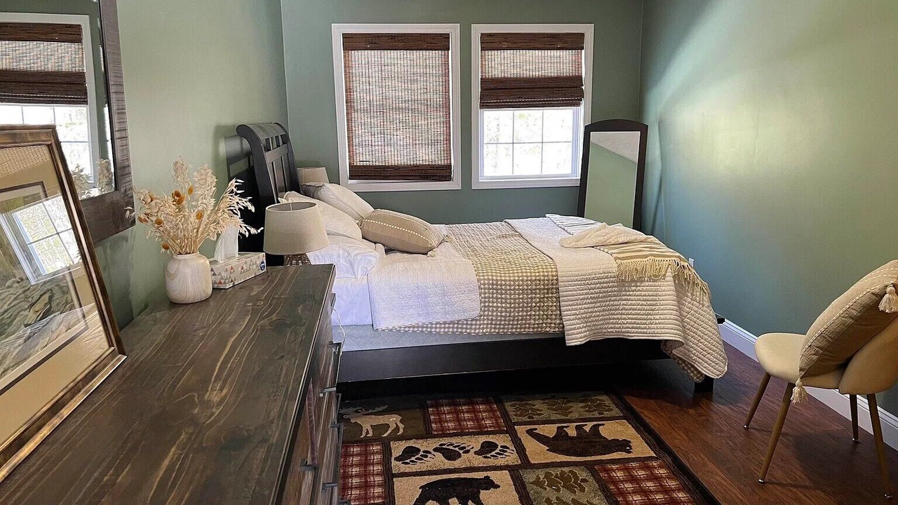 Photo of Bedroom in Madison