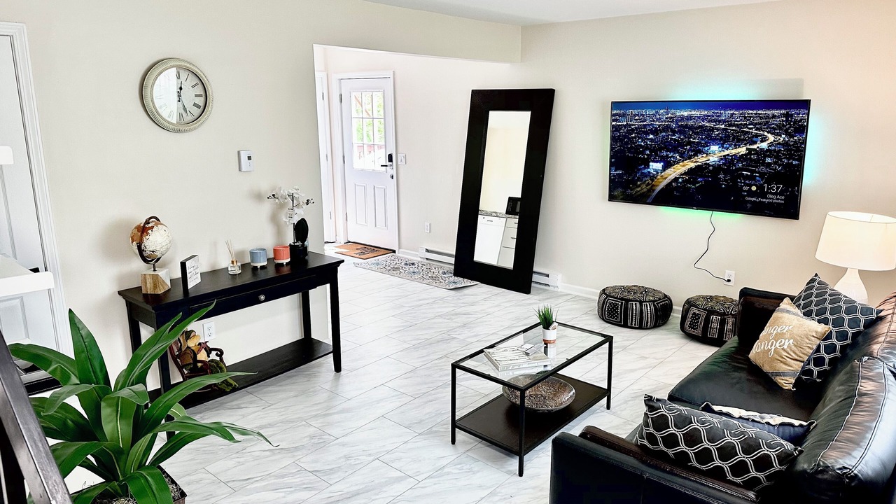Photo of Livingroom in Latham