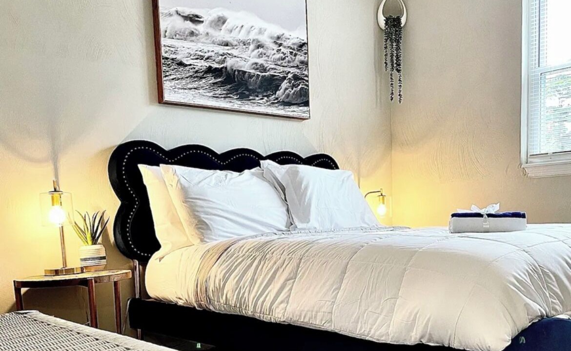 Photo of Bedroom in Chic's Beach