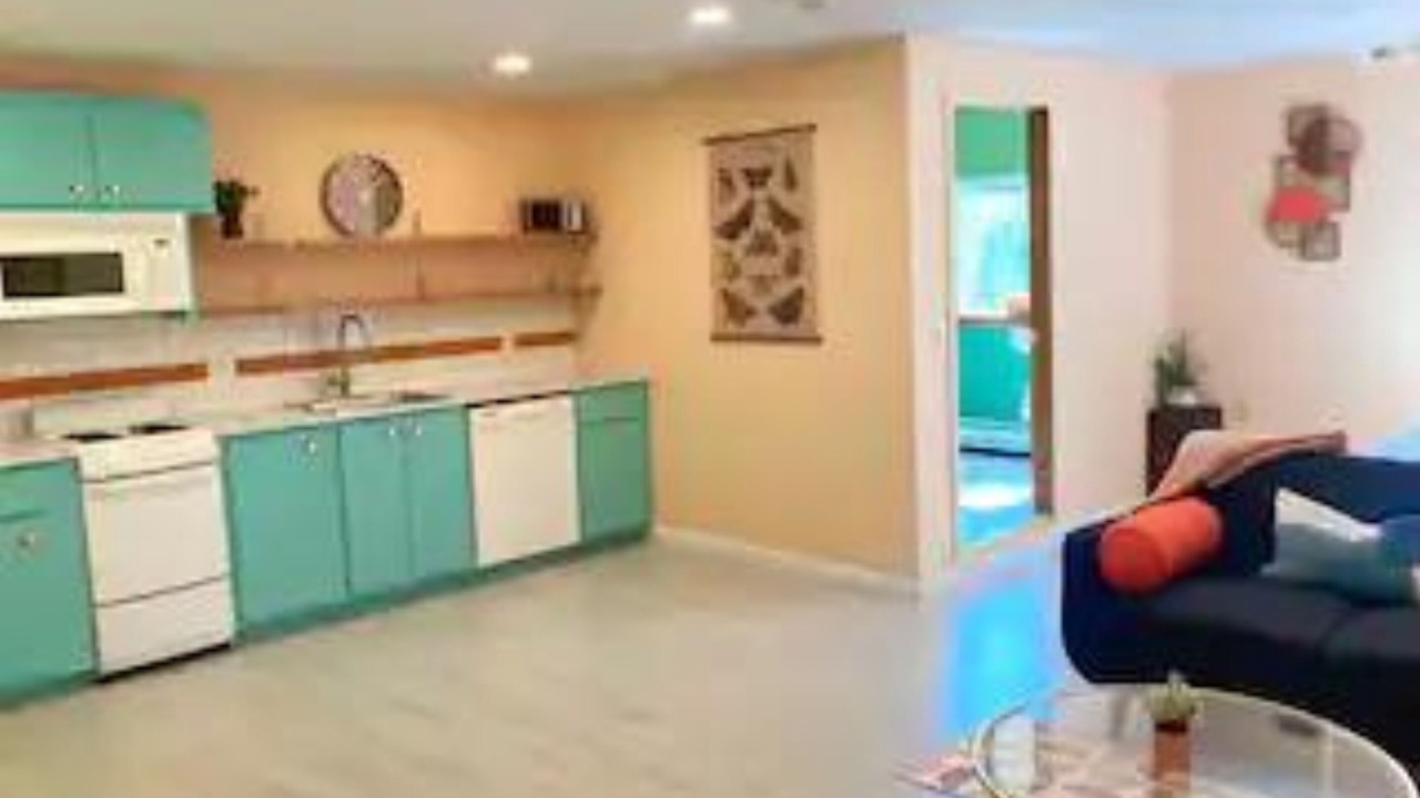 Photo of Livingroom in Town of Veteran