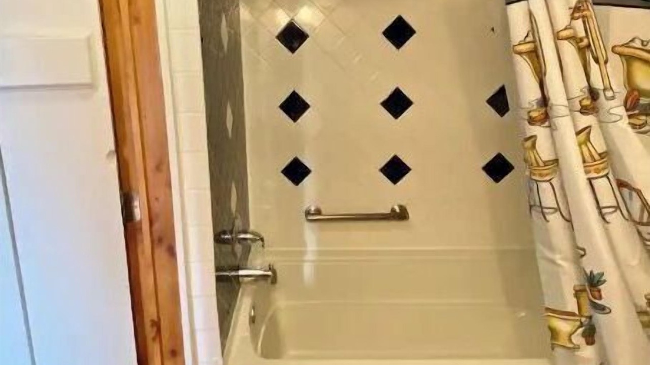 Photo of Bathroom in German