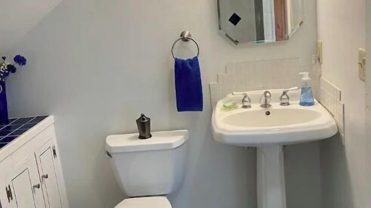 Photo of Bathroom in German