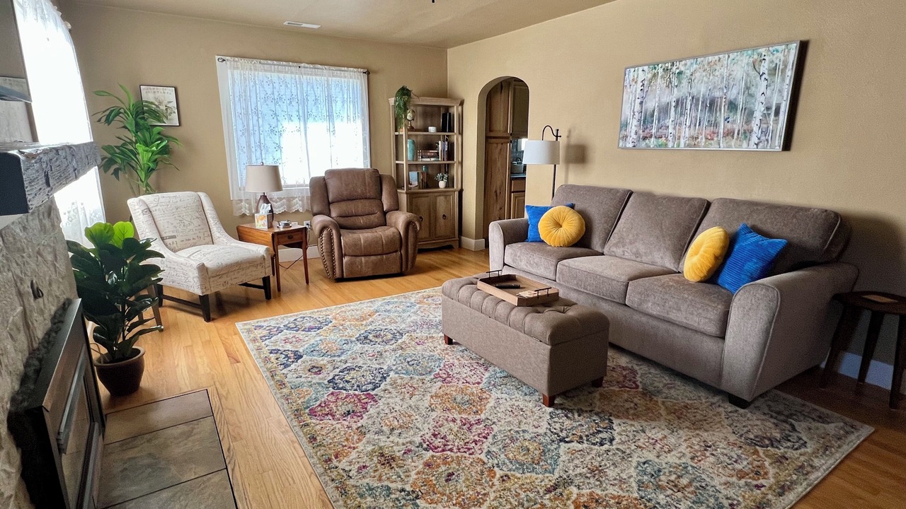 Photo of Livingroom in Redmond