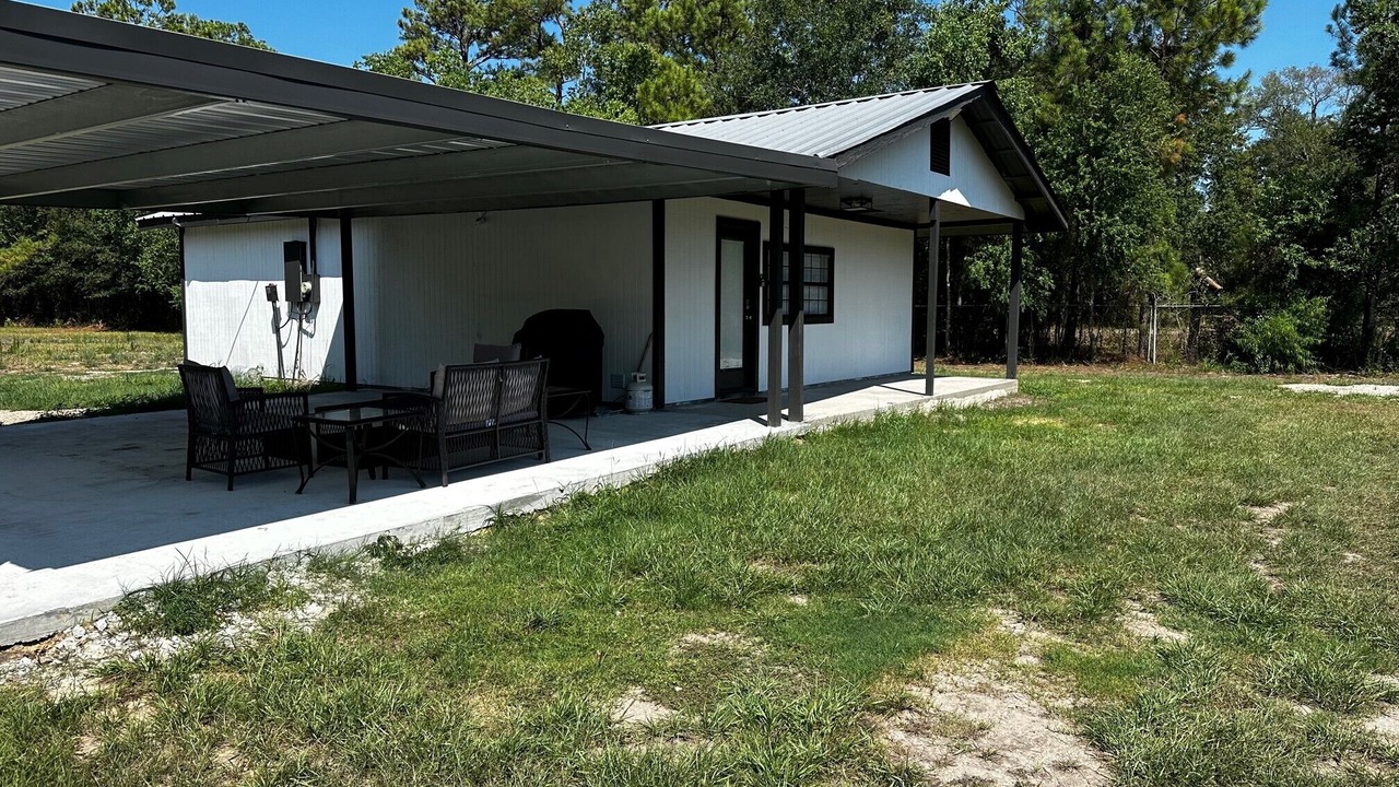 Photo of Outdoor in Lakeview  Jefferson County