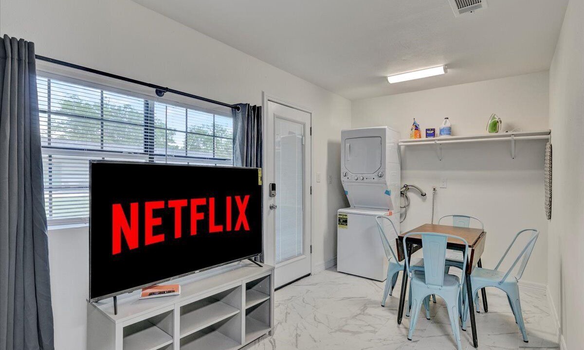 Photo of Livingroom in Lakeview  Jefferson County