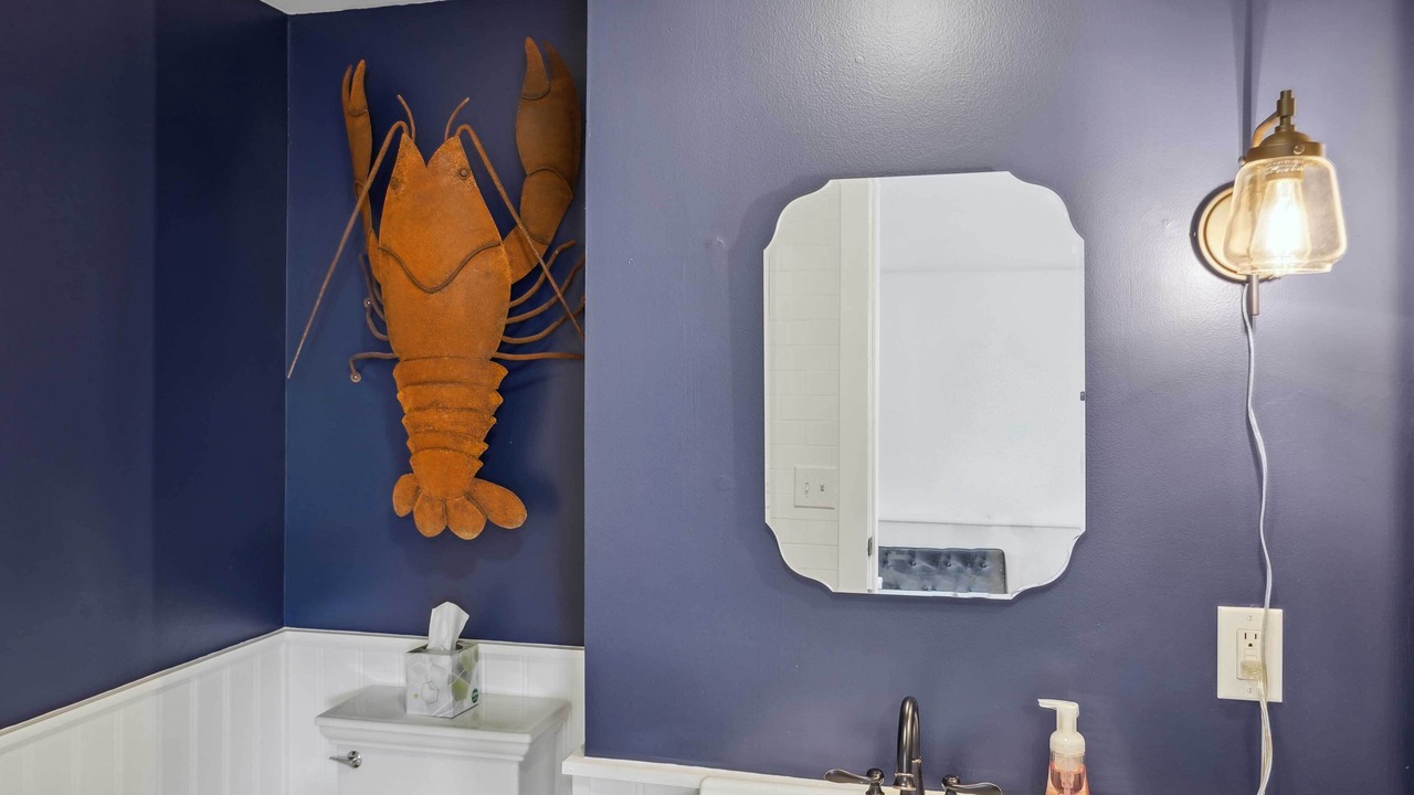 Photo of Bathroom in Lincoln Park