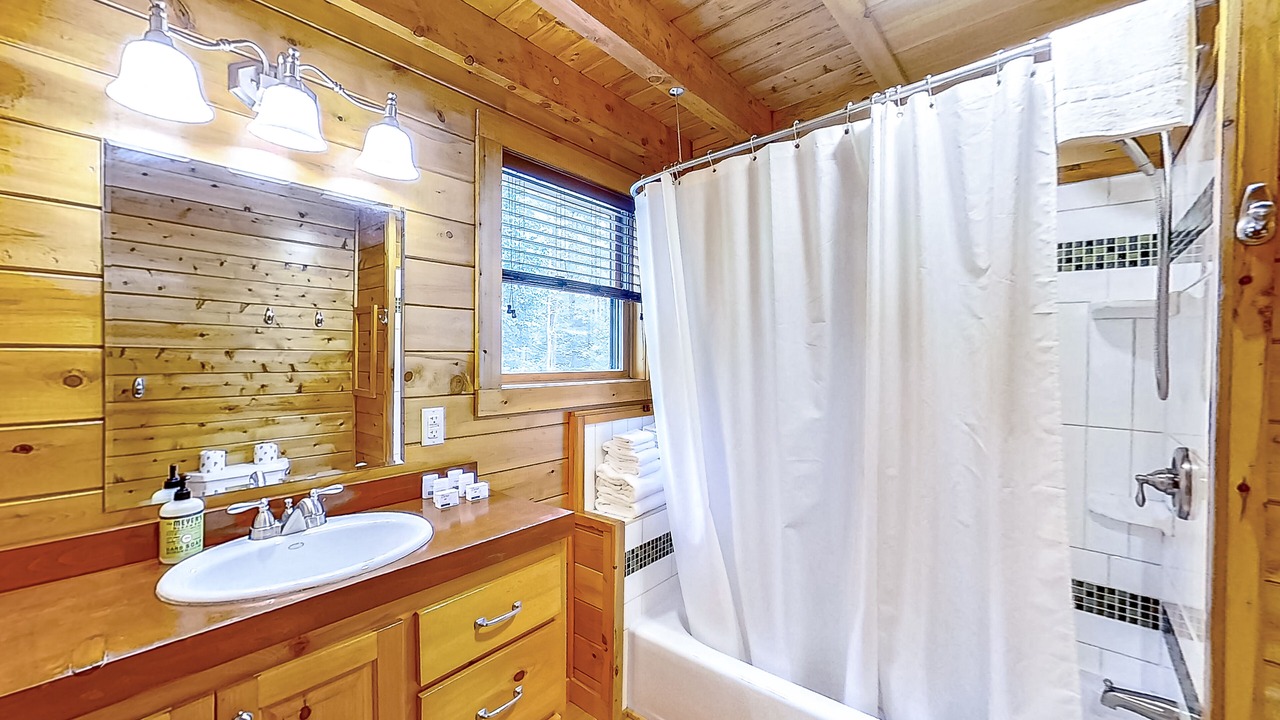 Photo of Bathroom in Wevertown