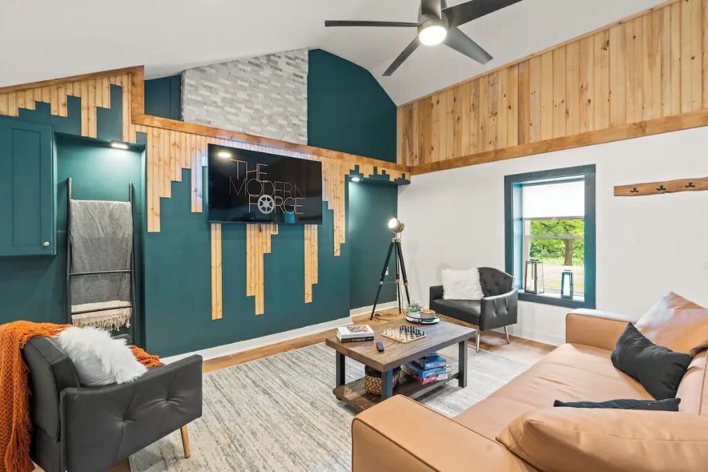 Photo of Livingroom in Honeoye