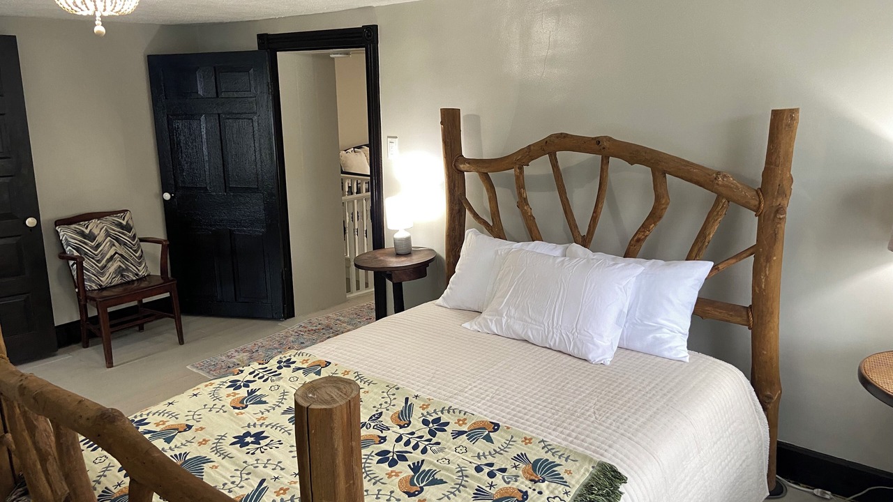 Photo of Bedroom in Boonsboro