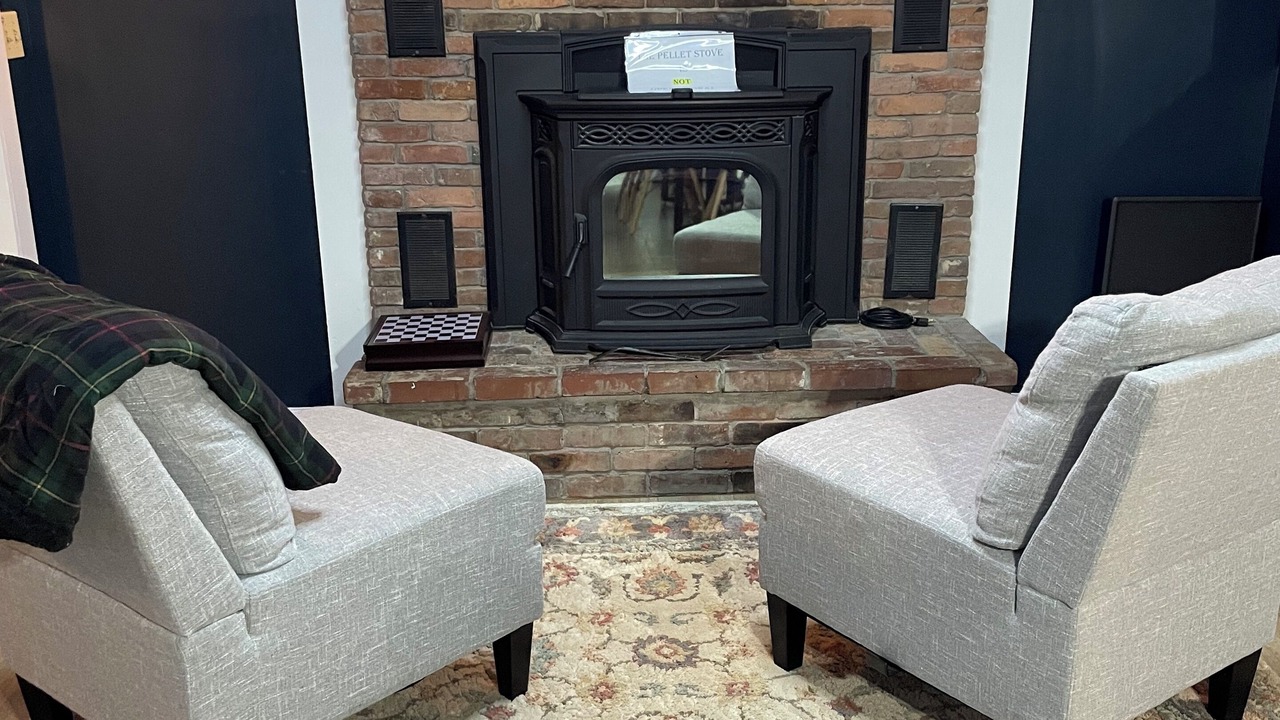 Photo of Livingroom in Salisbury