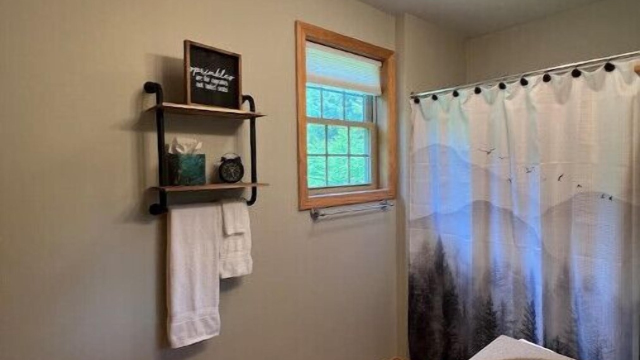 Photo of Bathroom in Thornton