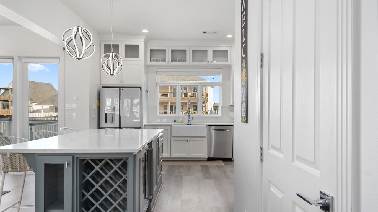 Photo of Kitchen in Terramar Beach
