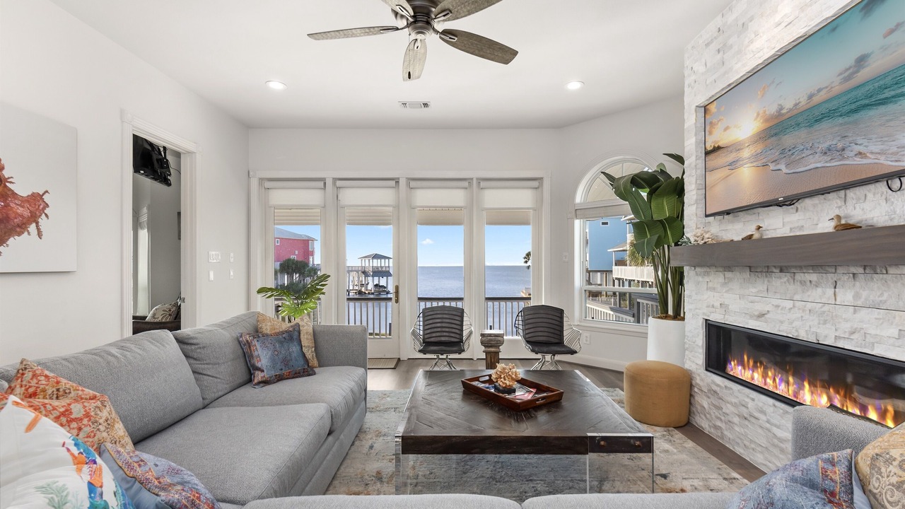 Photo of Livingroom in Terramar Beach