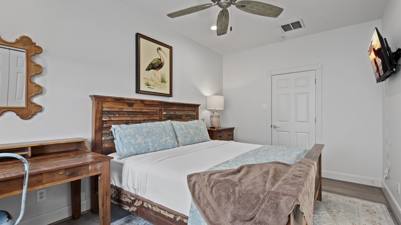 Photo of Bedroom in Terramar Beach