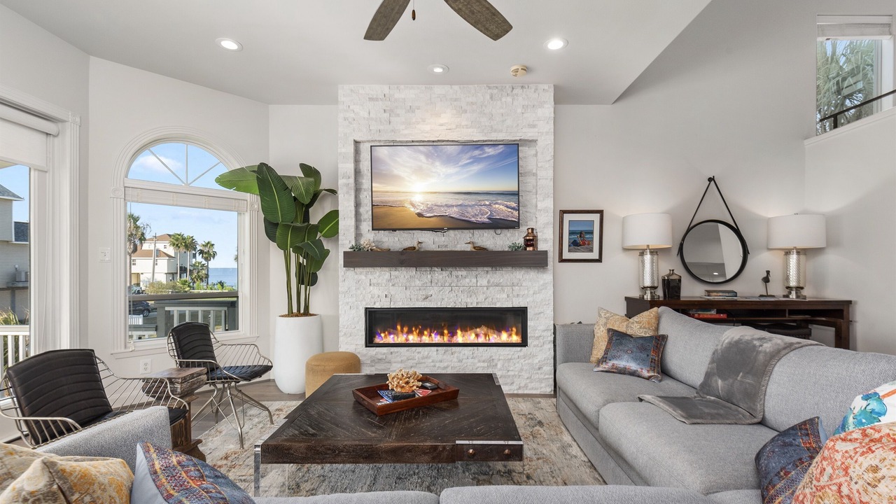 Photo of Livingroom in Terramar Beach