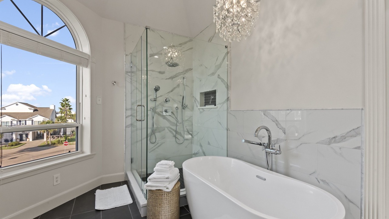 Photo of Bathroom in Terramar Beach