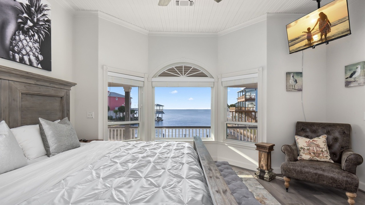 Photo of Bedroom in Terramar Beach