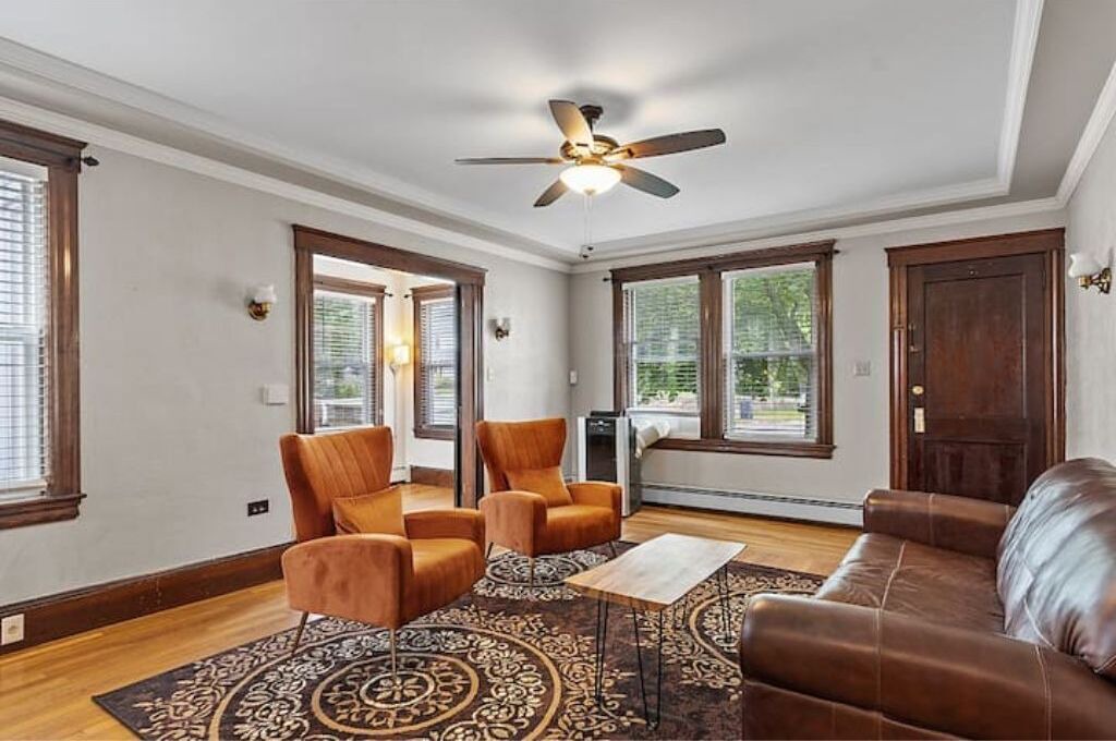 Photo of Livingroom in Methuen