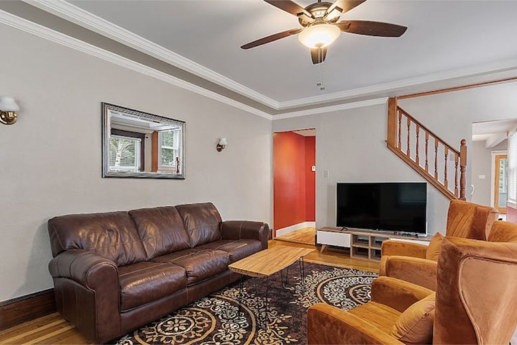Photo of Livingroom in Methuen
