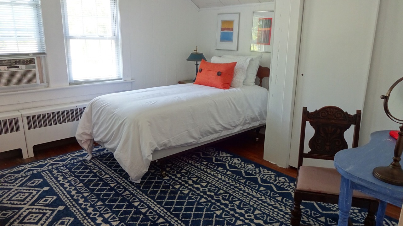 Photo of Bedroom in Jeffersonville