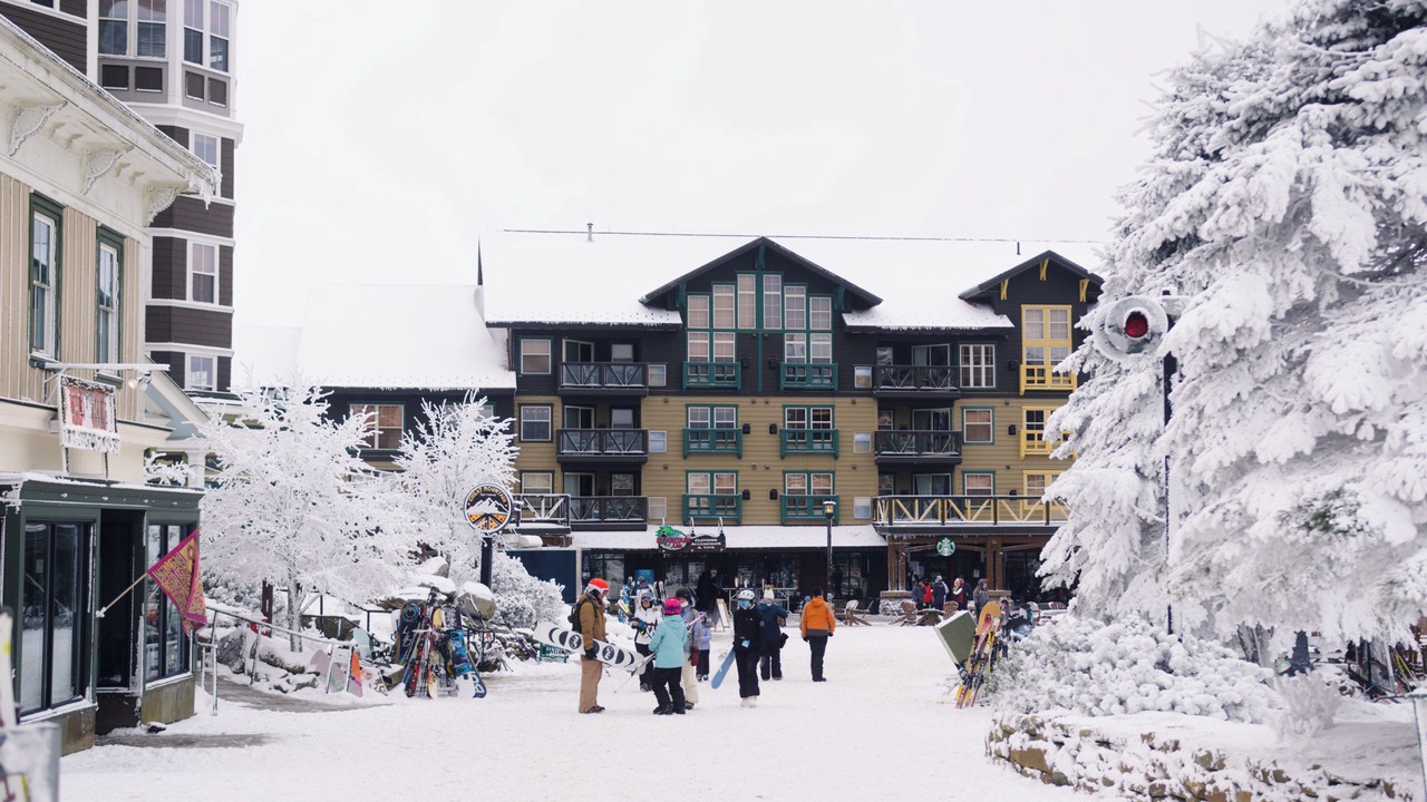 Photo of Outdoor in Snowshoe