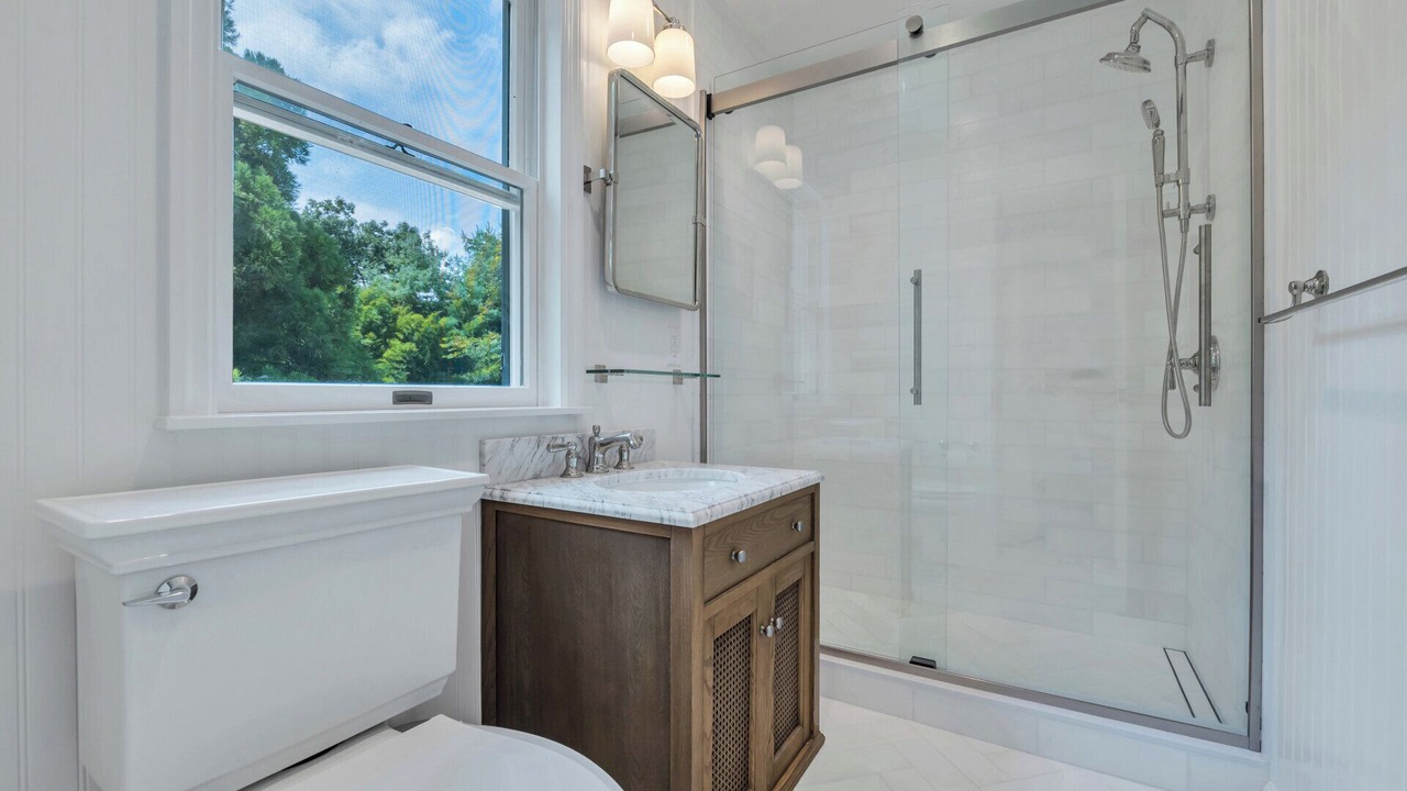 Photo of Bathroom in East Hampton North