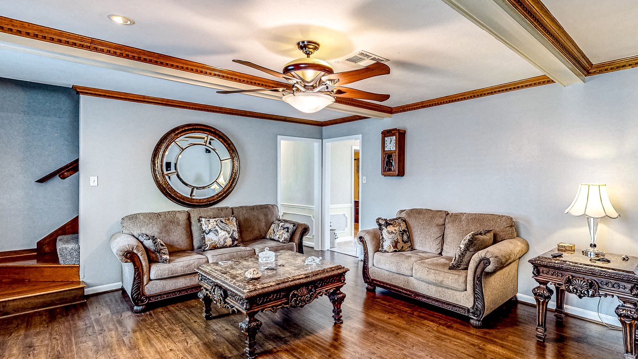 Photo of Livingroom in Houston