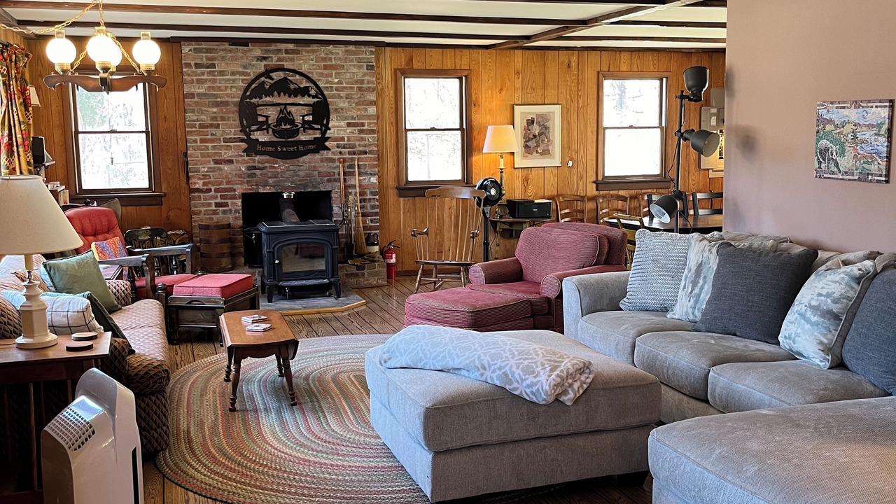 Photo of Livingroom in Johnsburg