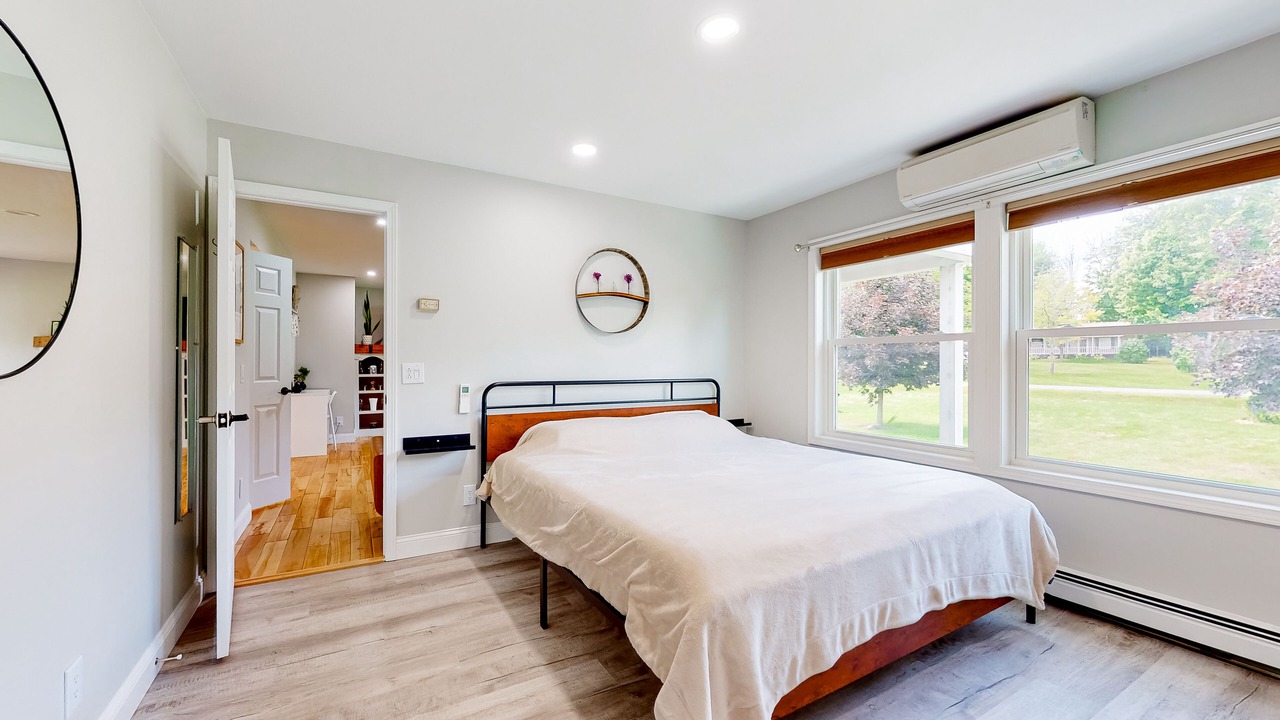 Photo of Bedroom in Penn Yan